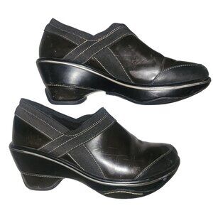 Dansko Womens Black Slip-On Wedge Shoes  39 Leather & Textile Upper Stylish Comf